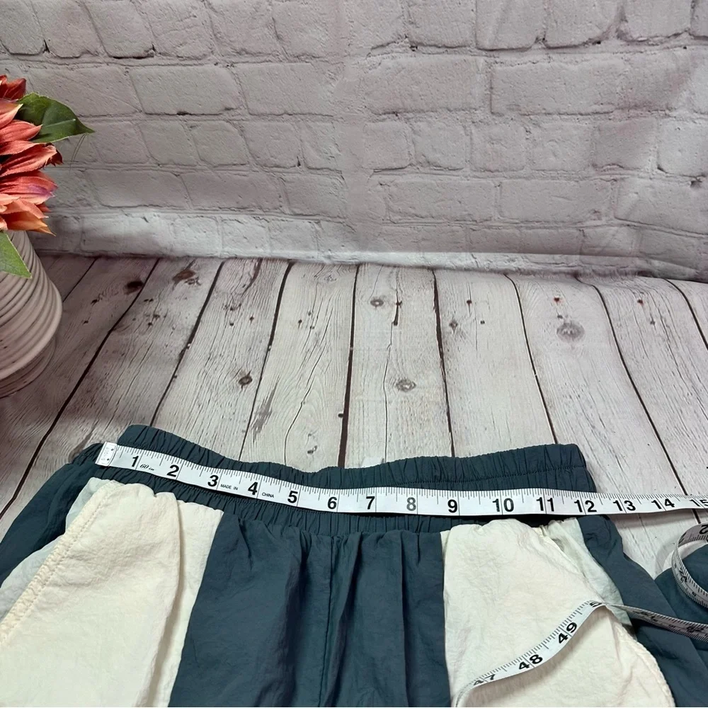 Fabletics Gray Jogger track windbreaker Pants womens XS activewear workout